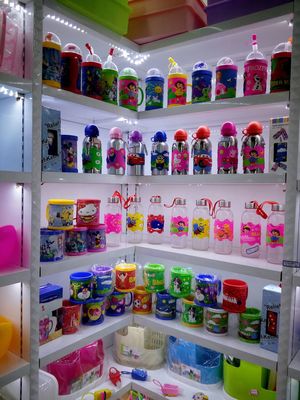 舒美日用品厂 品质生活，从日用百货开始